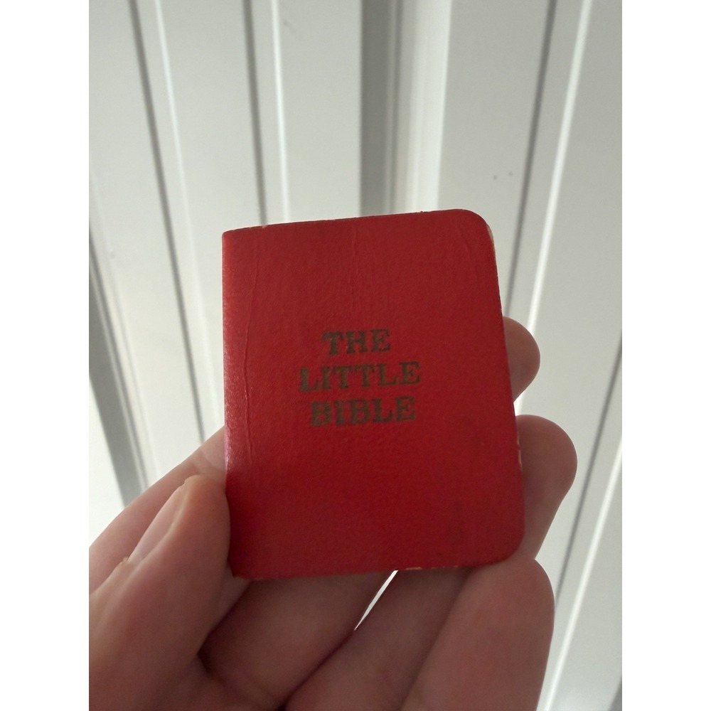 The Little Bible Pocket Book
